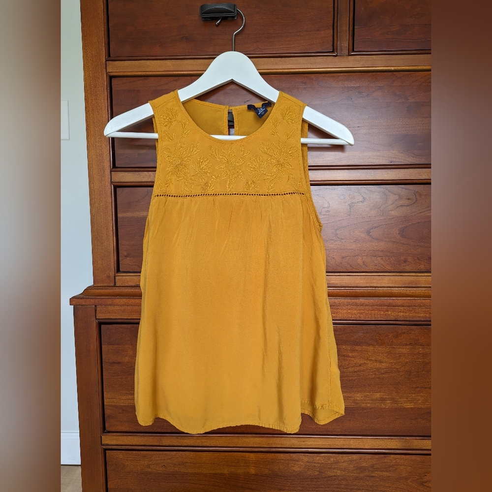 Gap Mustard Yellow Sleeveless Blouse
